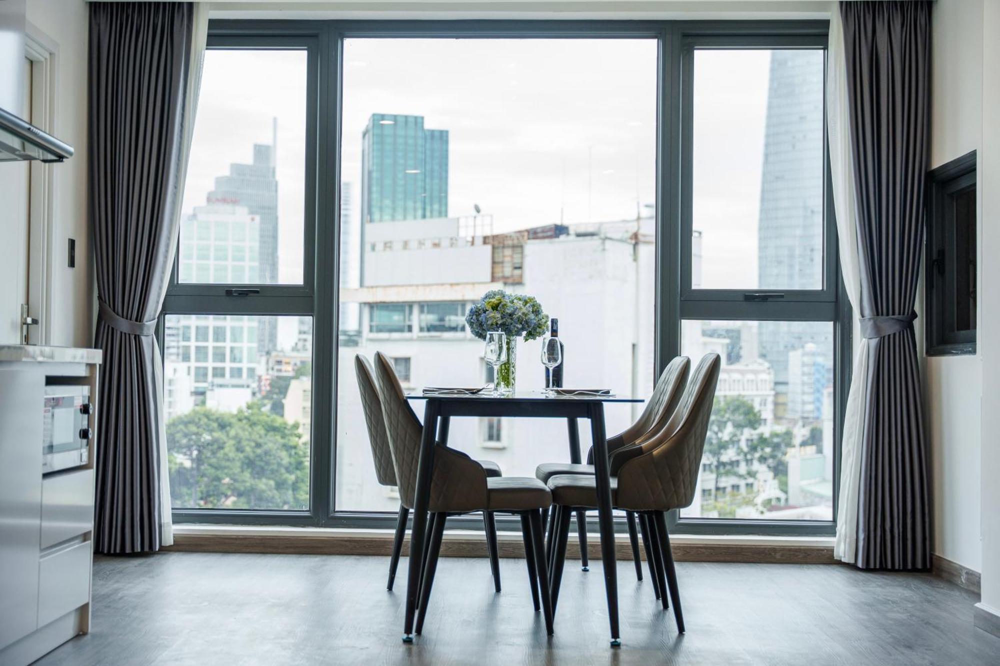 Hotel Cityhouse- El Pino Realm At Metro Ben Thanh Market 4*