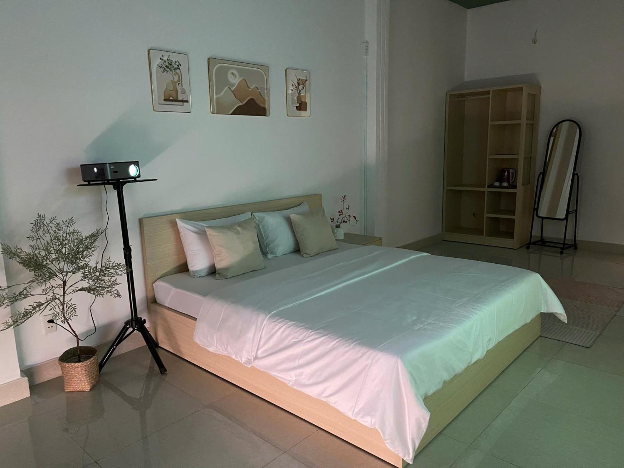 Ann Hotel *