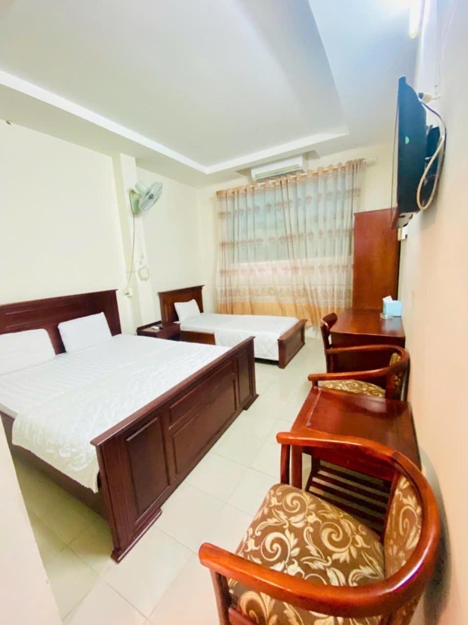Ha Bao Chau 1 Tan Binh