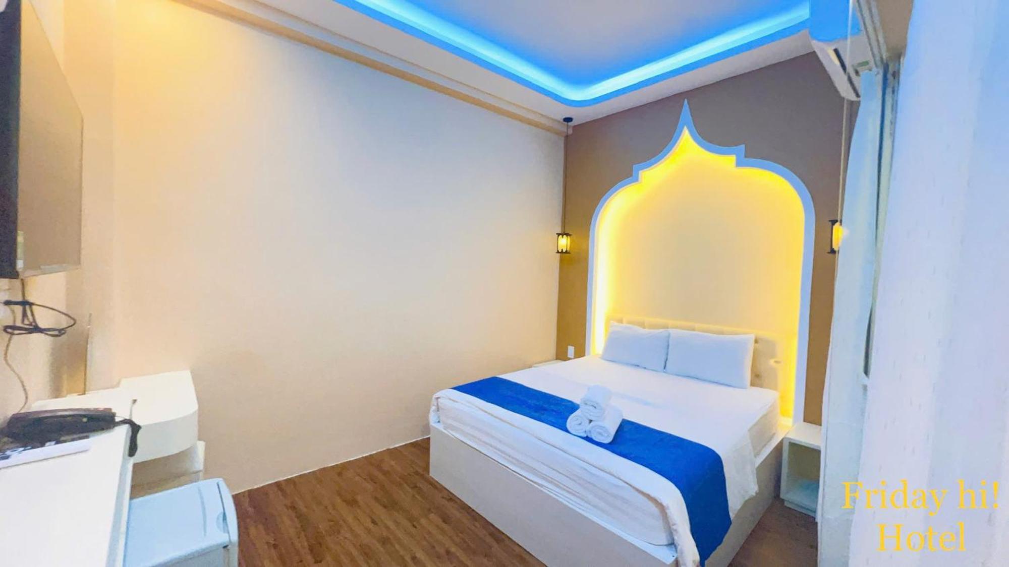 Hotel Khach San Friday Hi Ho Chi Minh City
