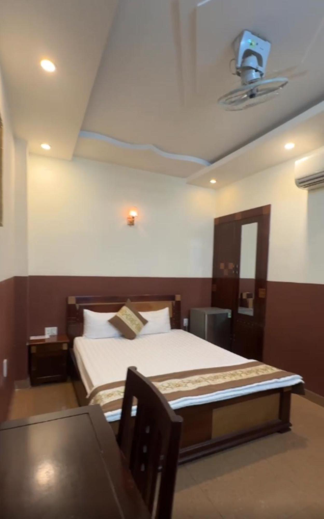 Hotel Hung Phat Tan Phu *