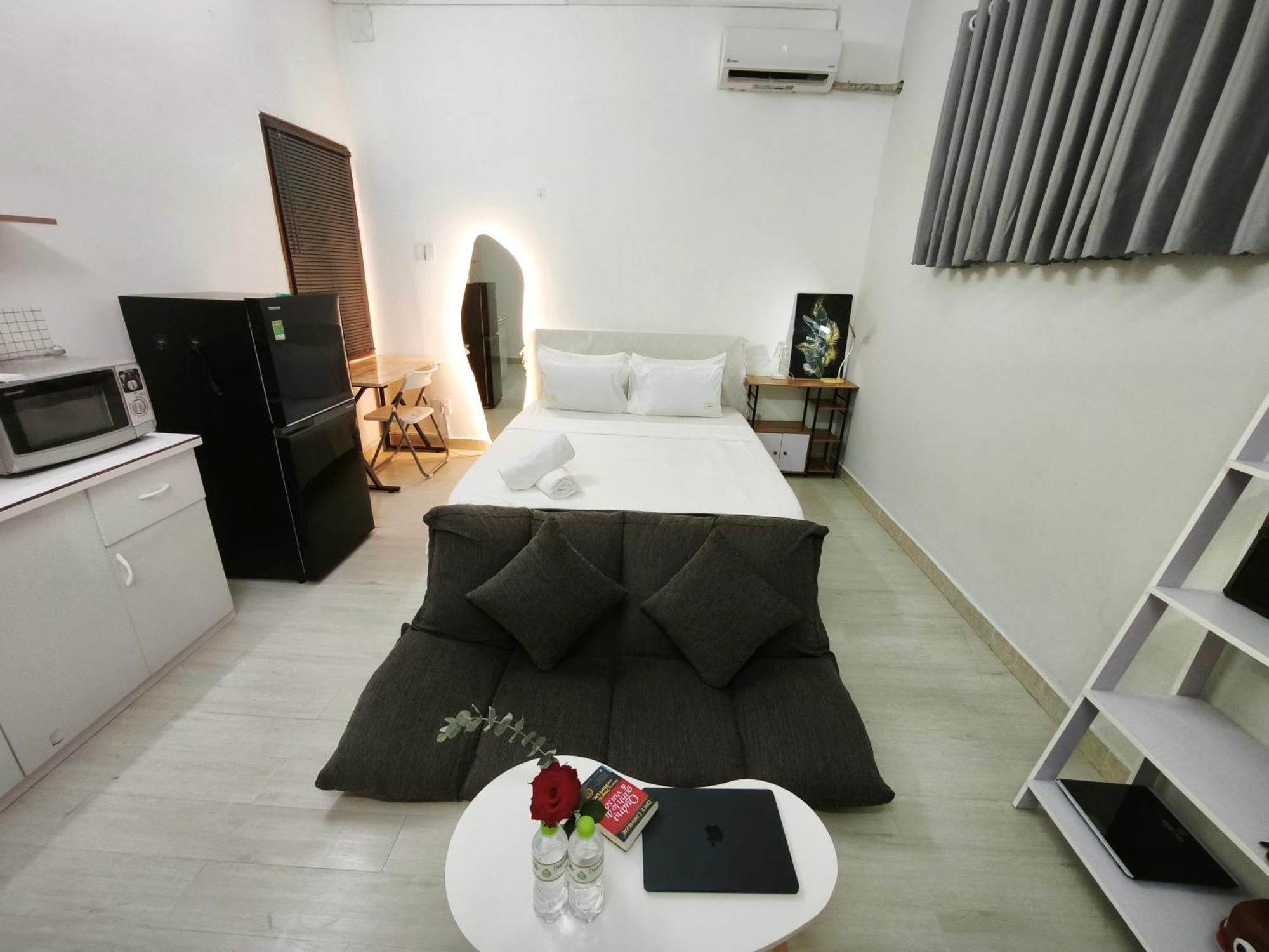Serenity River Saigon Apartment *