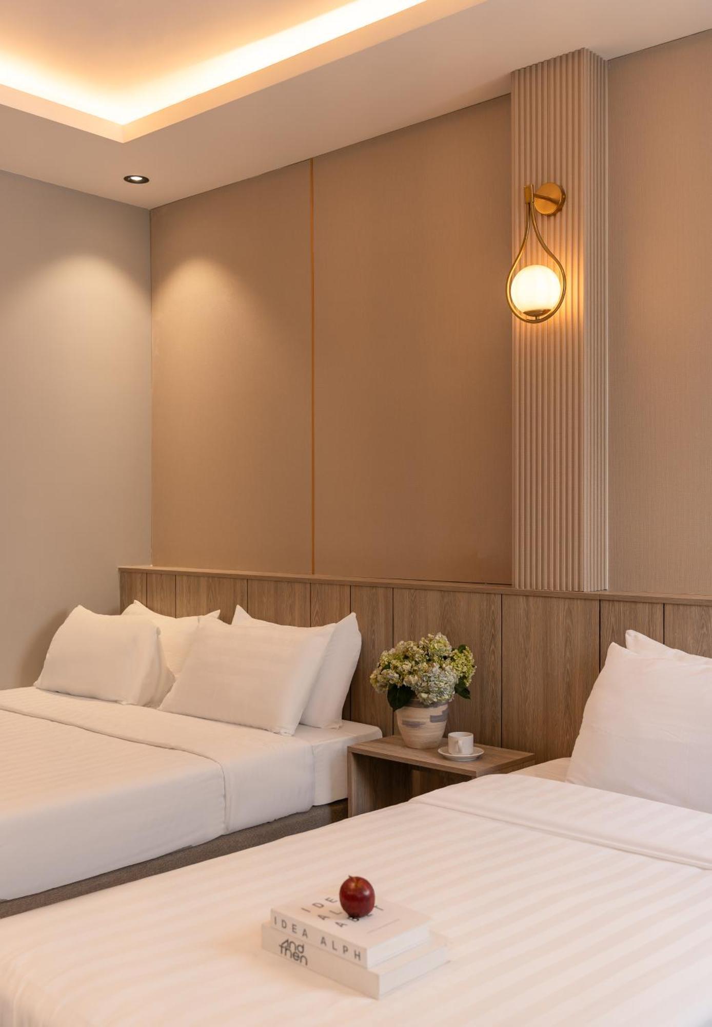 The Cozy Khách sạn 3*