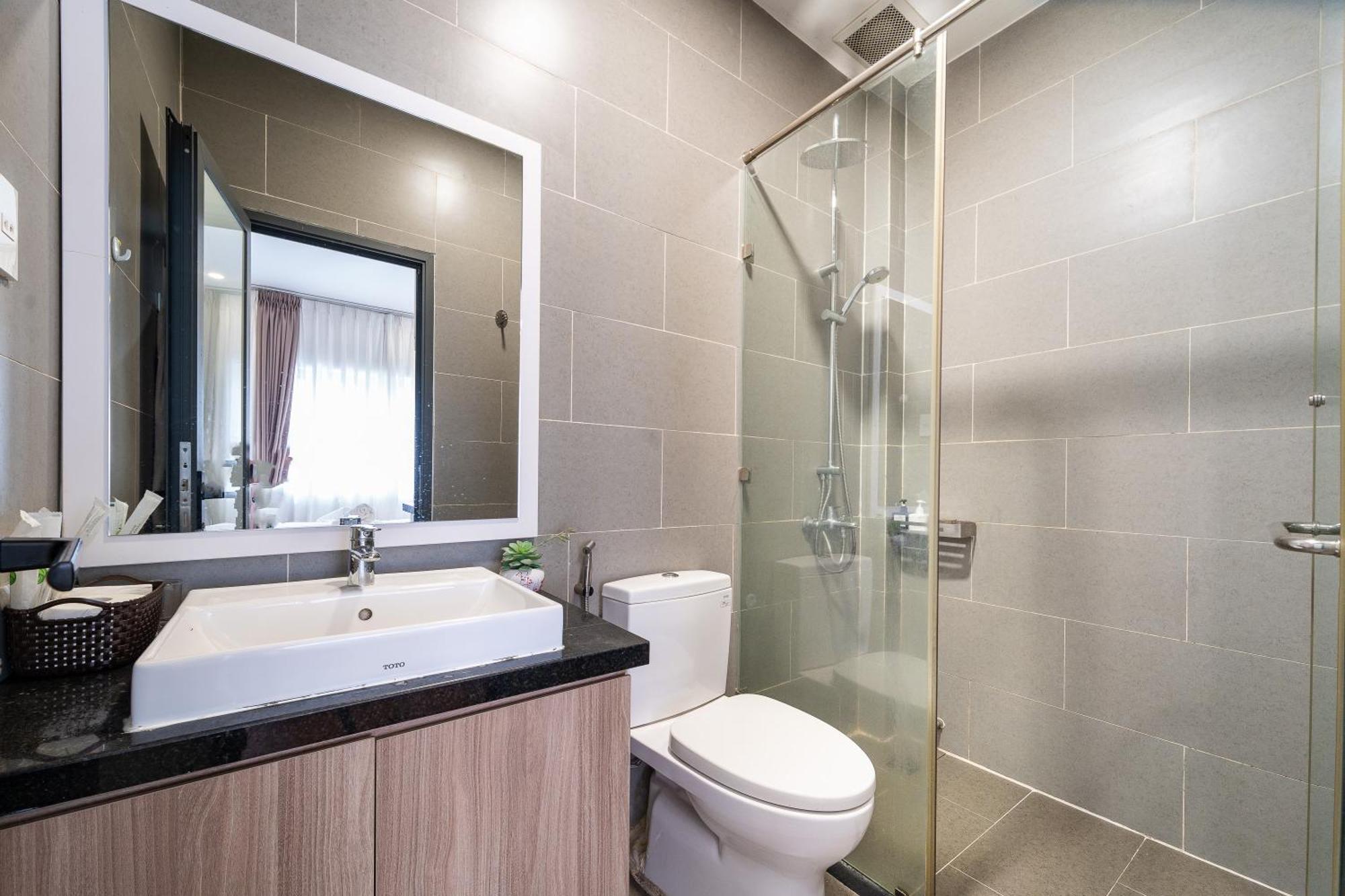 Daisyhouse Center Hotel