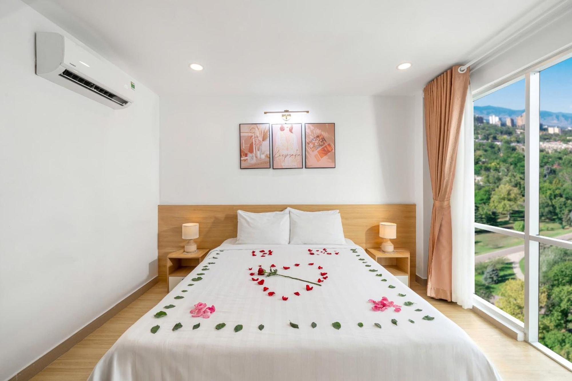 Khách sạn Big Sai Gon