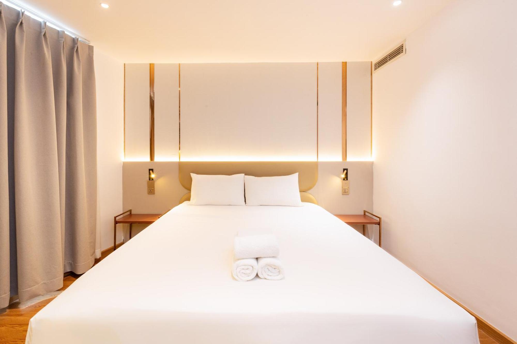 Hotel The Luxury Mays 3*