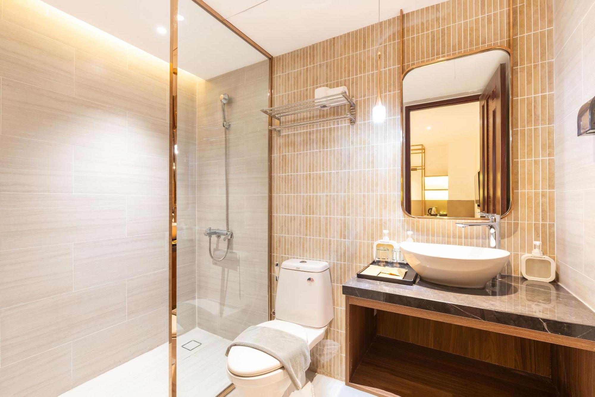 The Luxury Mays Ho Chi Minh City