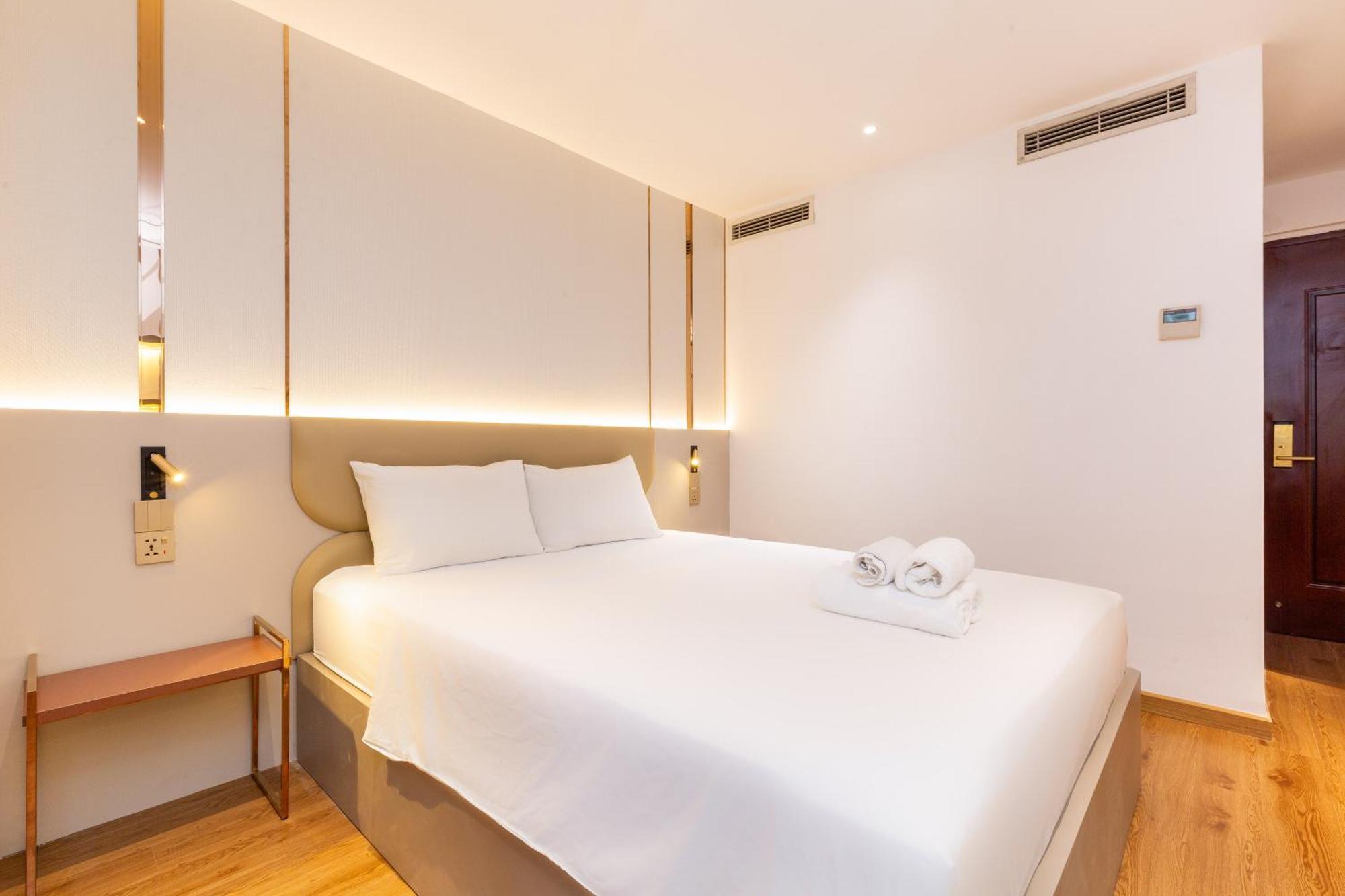 The Luxury Mays Hotel