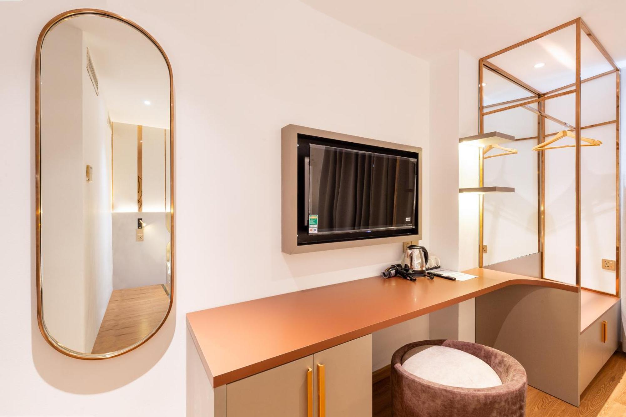 The Luxury Mays Ho Chi Minh City