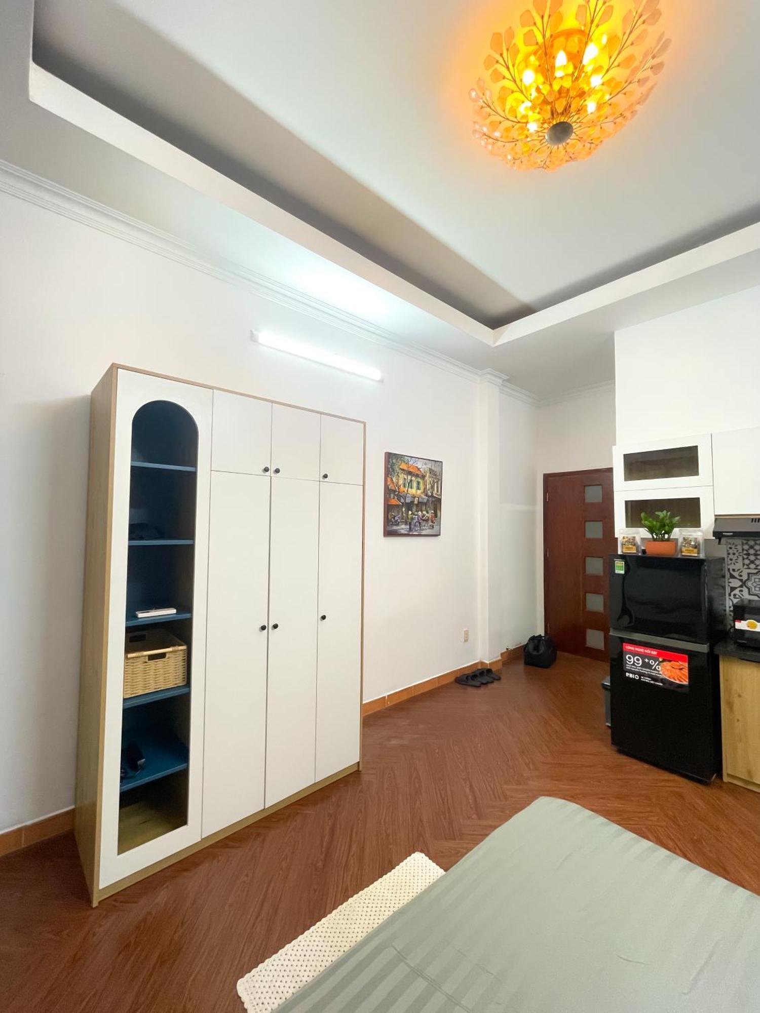 A Little Hanoi - 500m Nguyen Hue Walking Street Aparthotel *