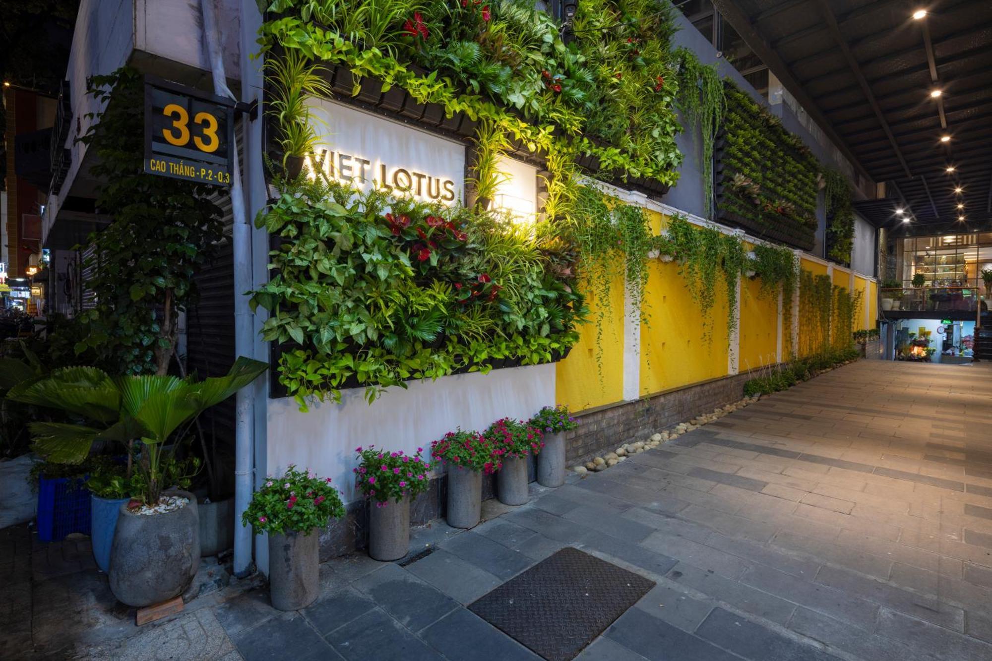 Viet Lotus Saigon