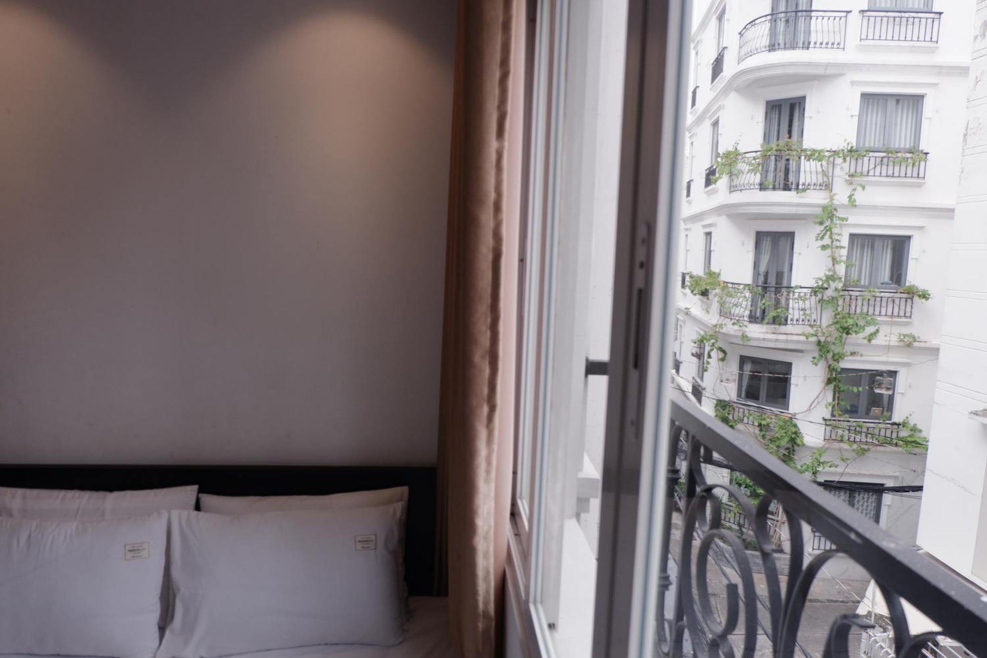 Apartment Cozy Minimalist Near Bui Vien Walking Street, District 1 *