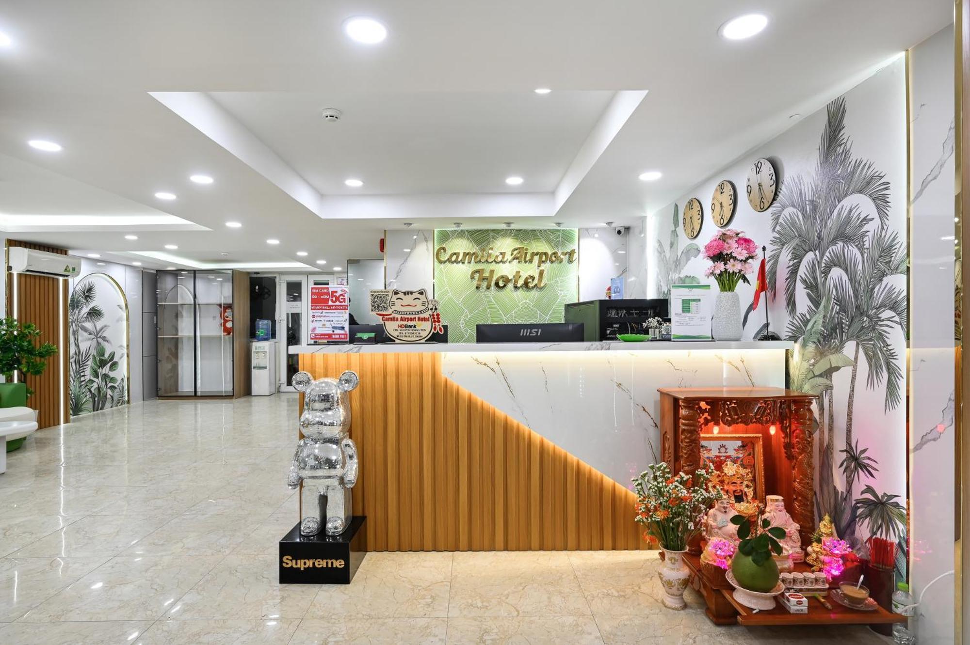 Camila Airport Hotel 3*