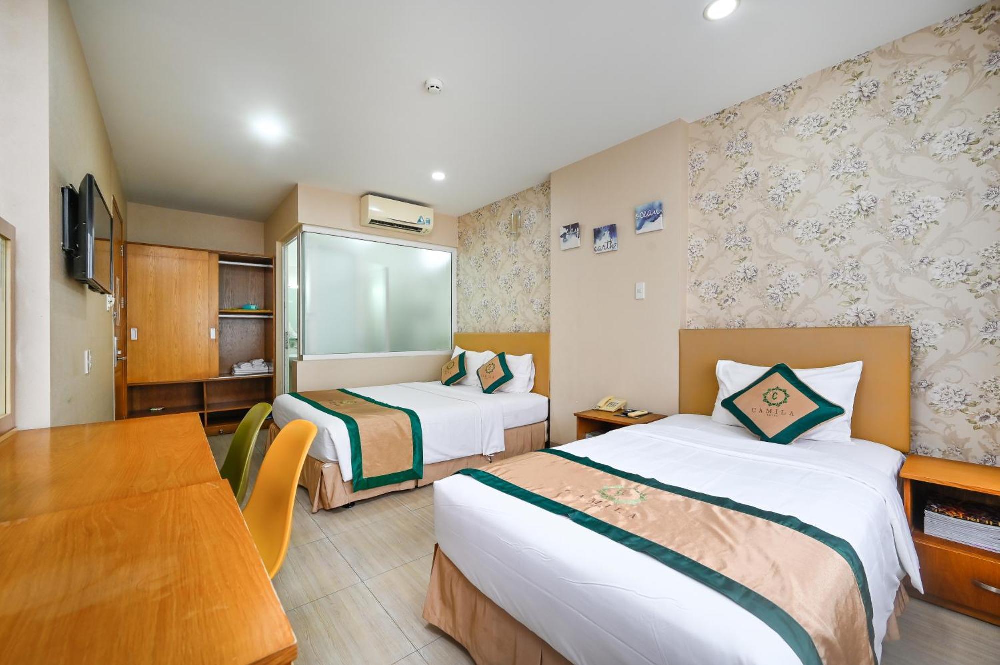 Camila Airport Hotel 3*