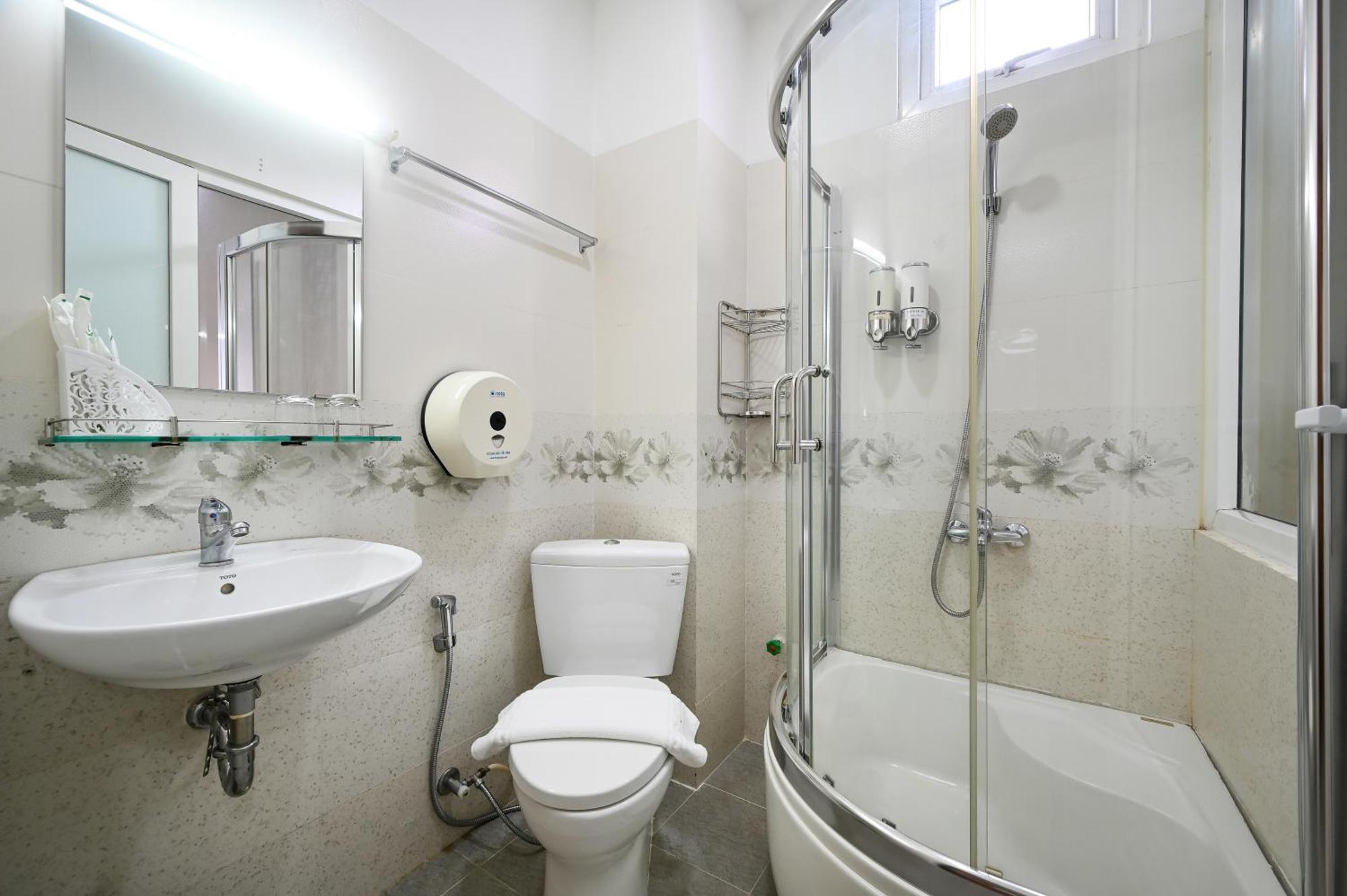 Hotel Camila Airport Hotel Ho Chi Minh City