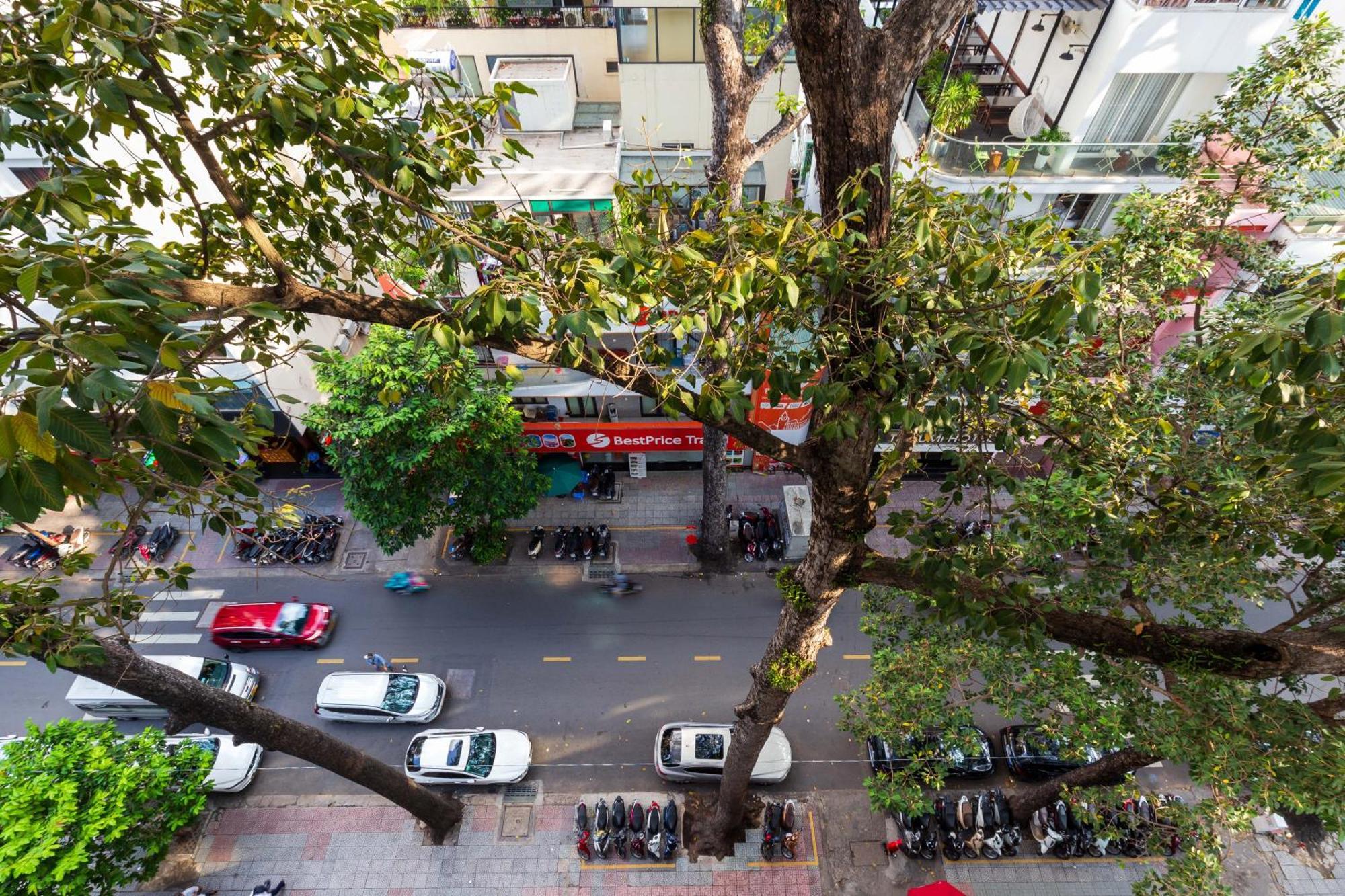 Premium Sonata Saigon