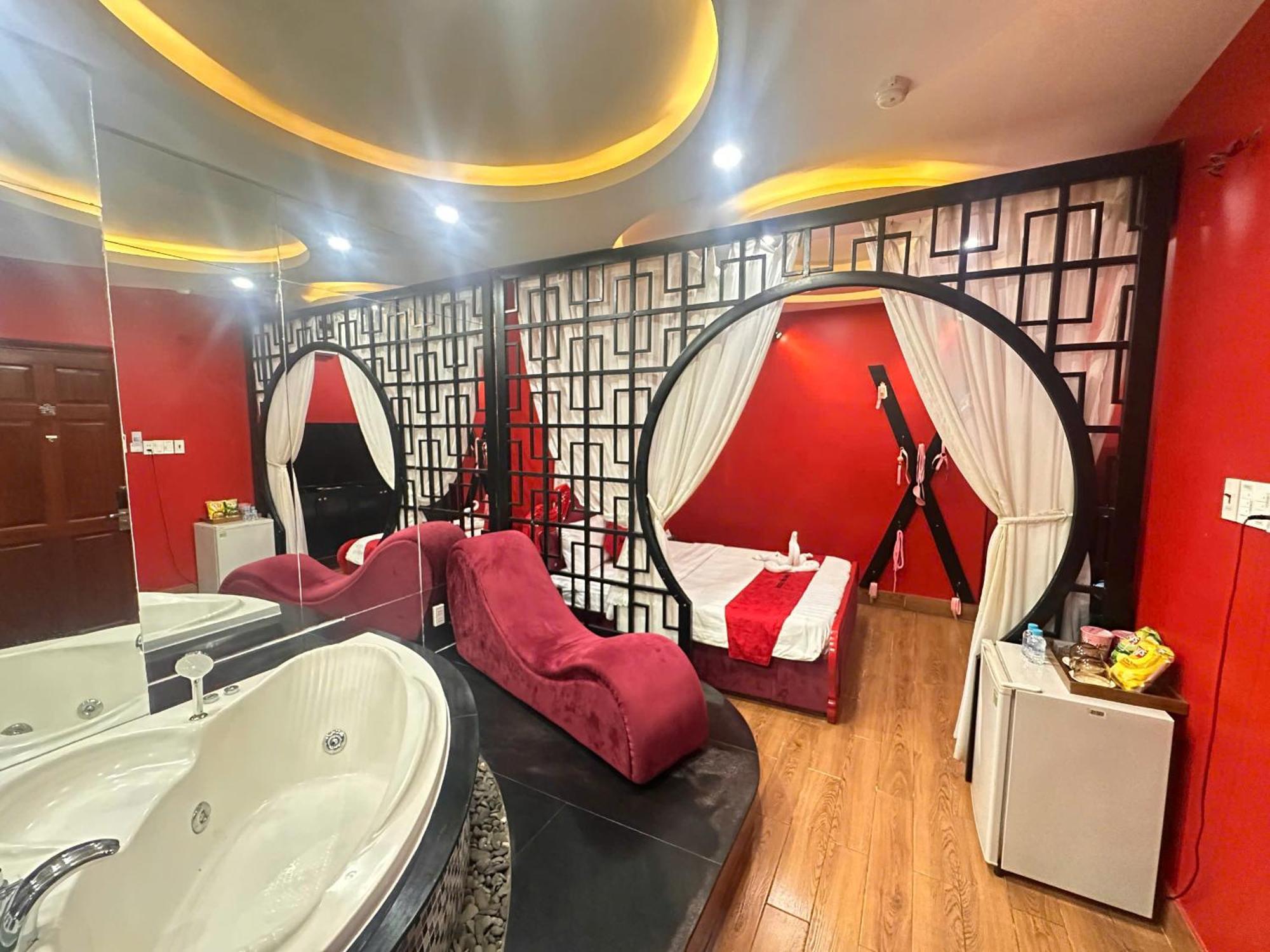Tan Binh Hotel 3*