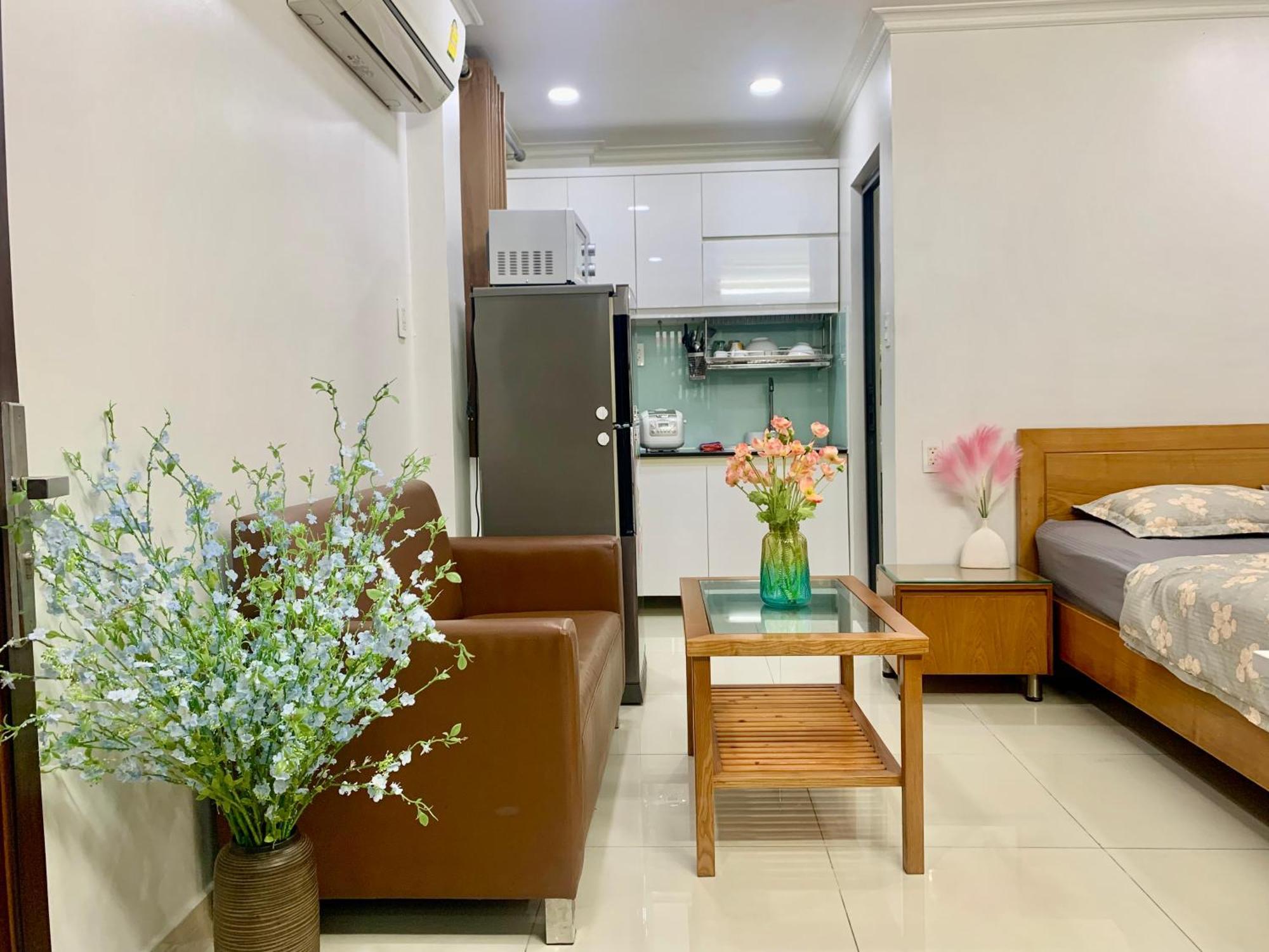 Apartment Ho Ly Chinh Thang *