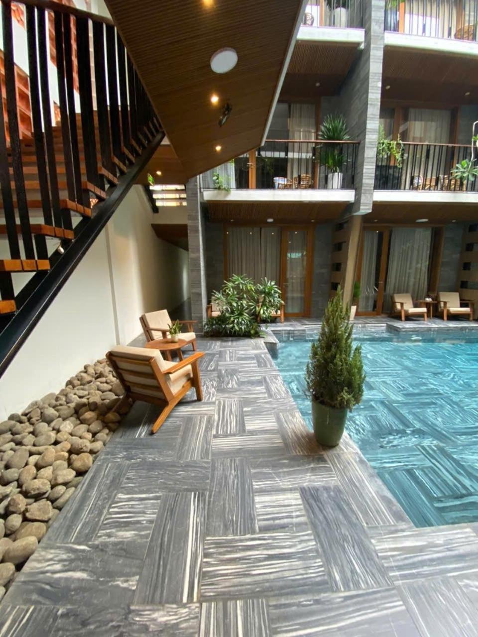 Hotel Lightly Vesper Place - Free Gym 4*