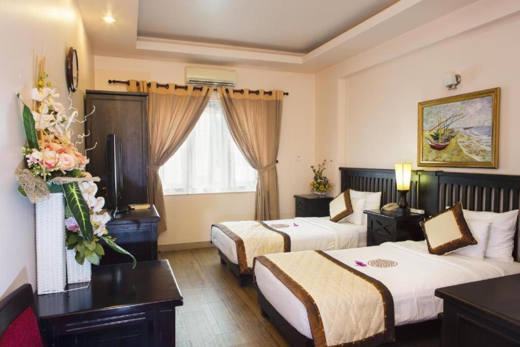 Vien Dong District 7 Phu My Hung Hotel