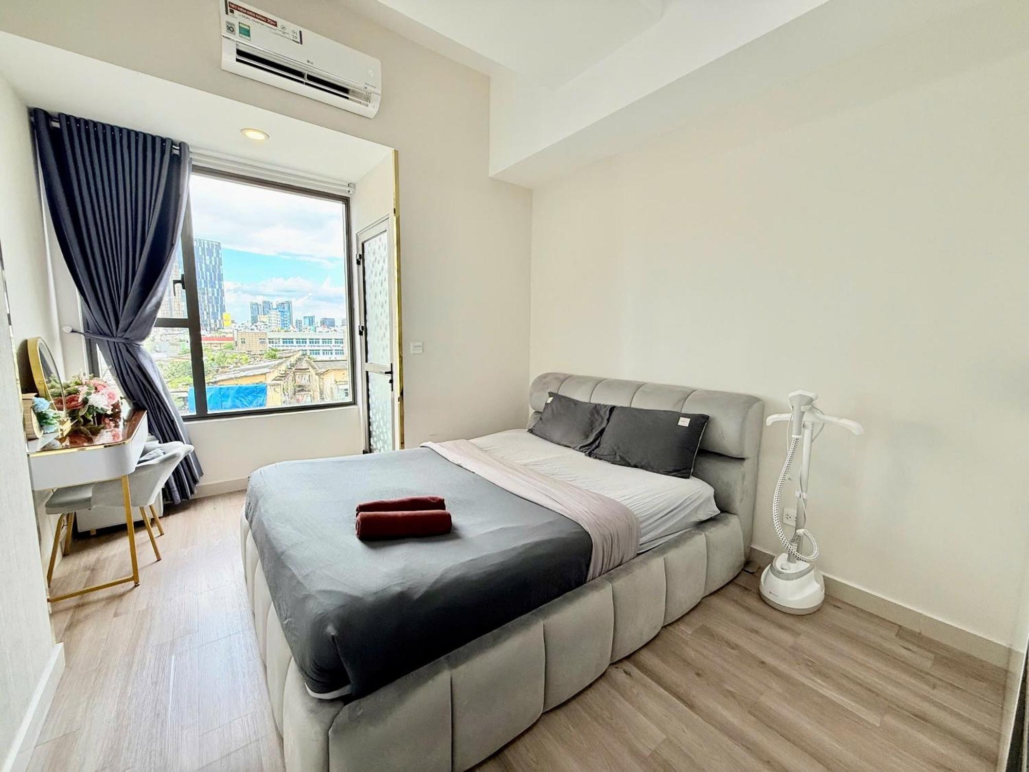 Awesome Rivergate - Cbd In Hcm Apartment *