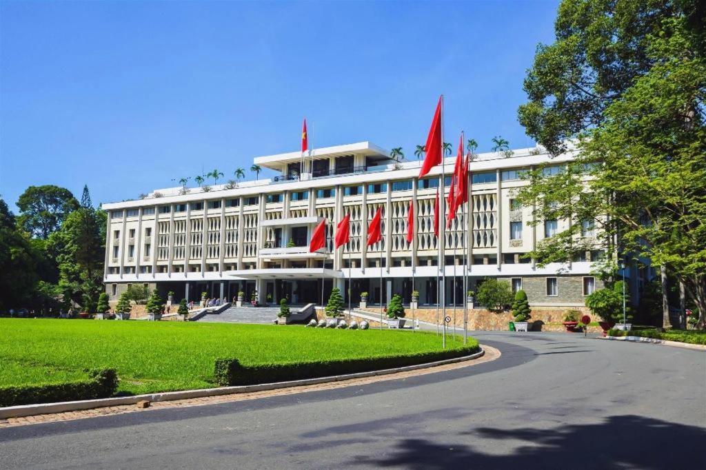 Reddoorz Thinh Gia Phat Hoang Hoa Tham Tan Binh Khách sạn