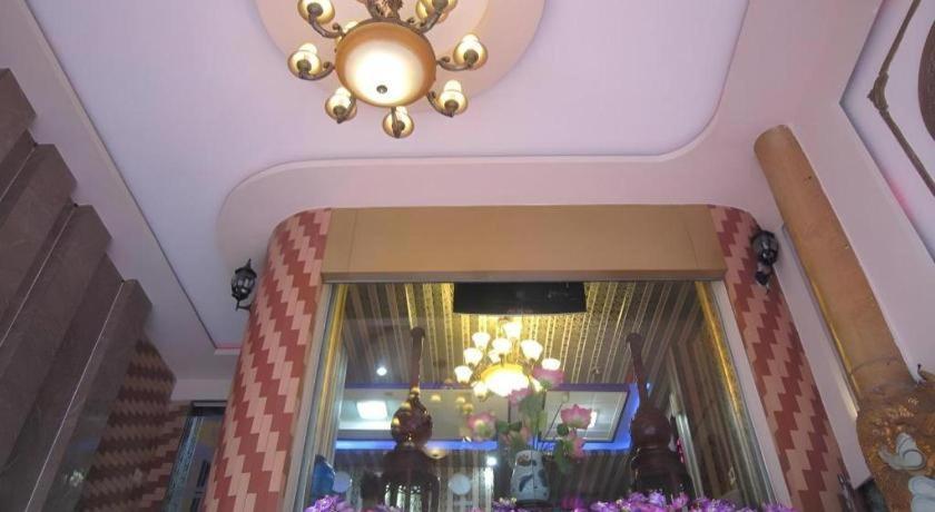 Hotel Vy Vy Airport *