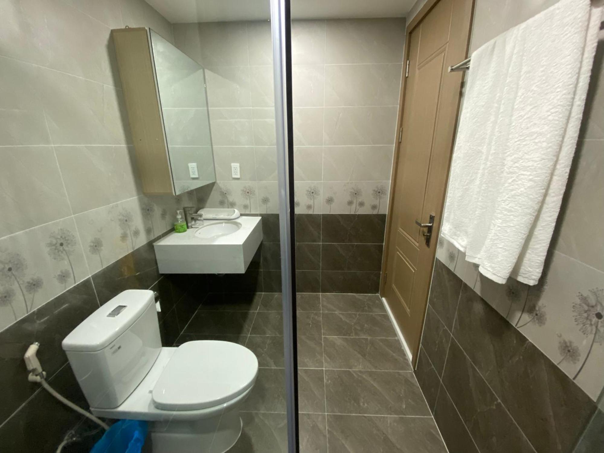 The Peak Midtown Serviced Apartment *