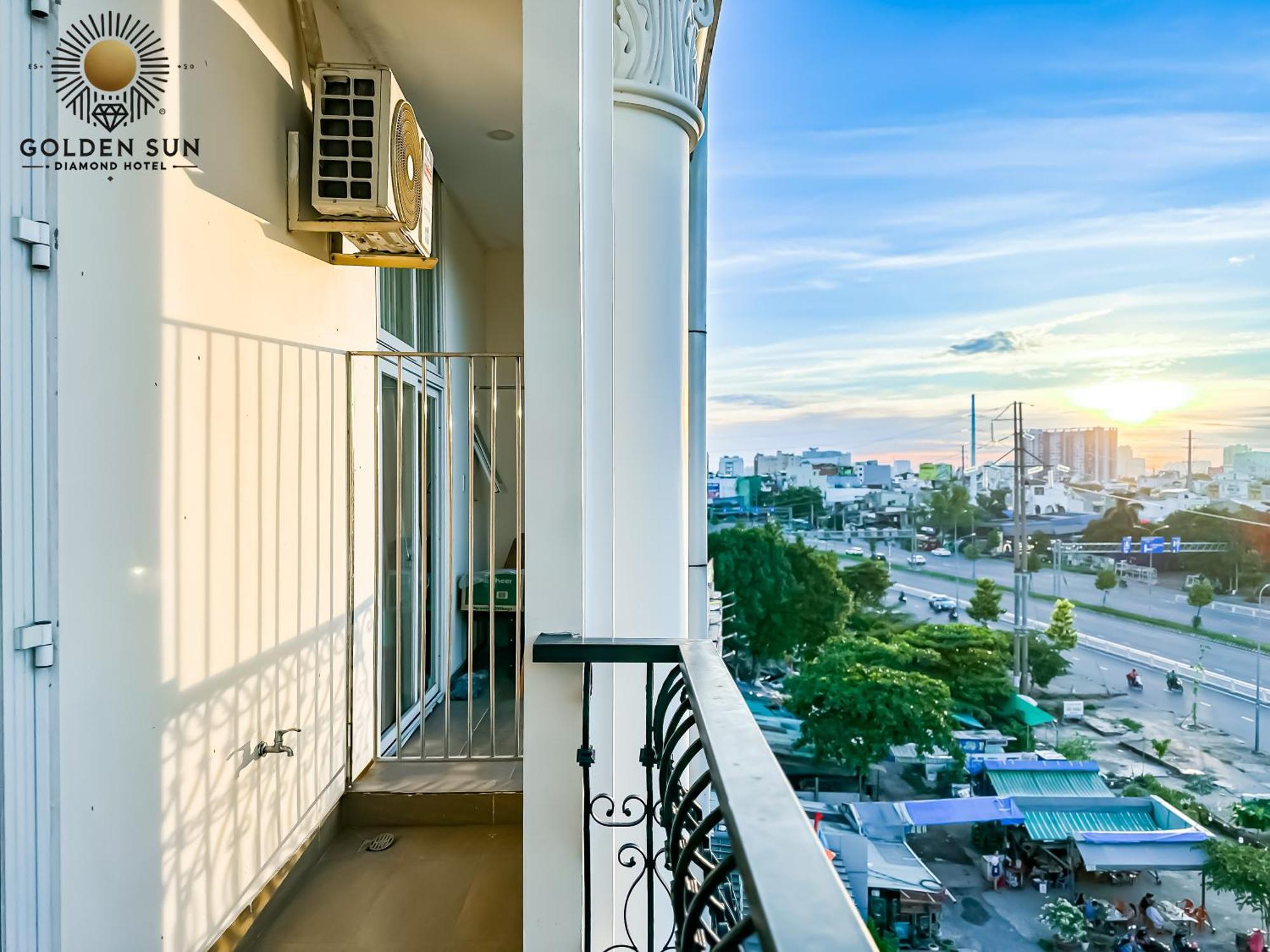 Khách sạn hẻo lánh Golden Sun 7 TP. Hồ Chí Minh