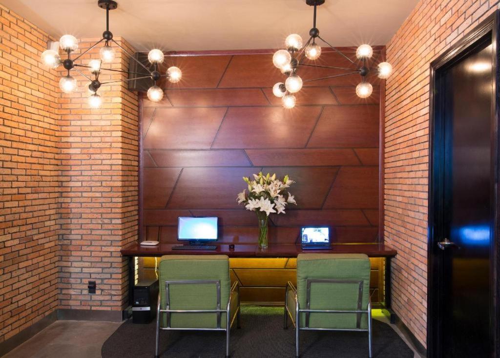 Hotel Aha Boutique Ben Thanh 2*