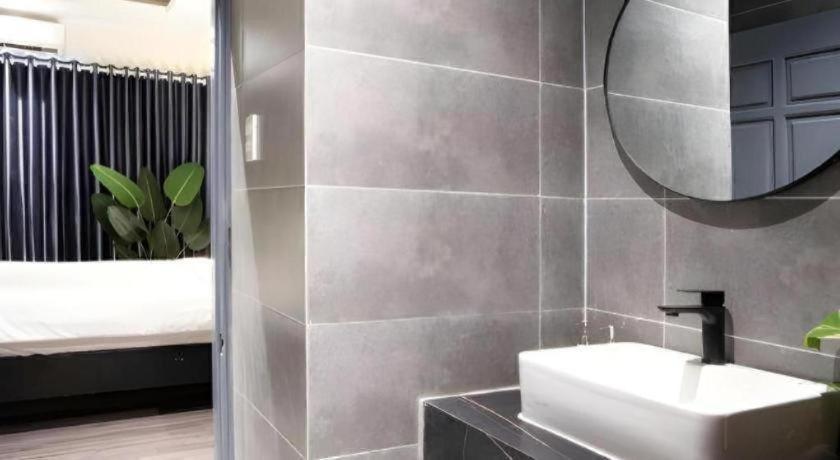 La Phan Huy Ich 3* Bandar Ho Chi Minh