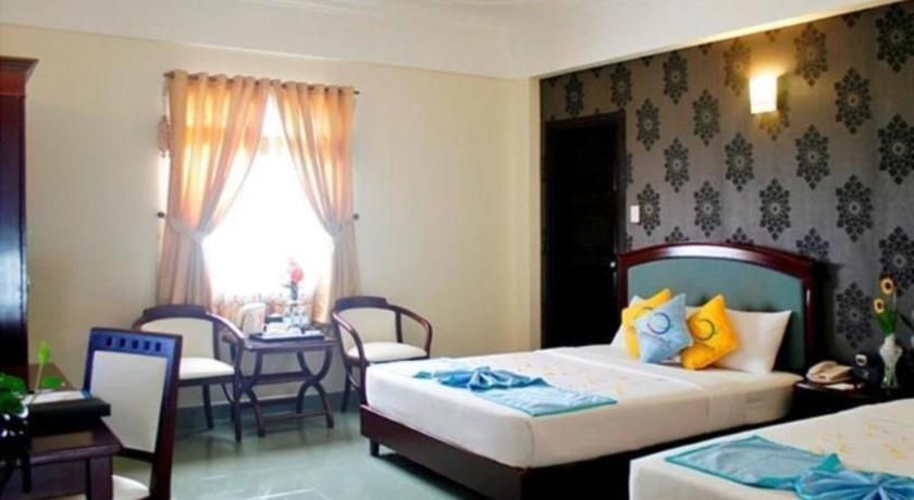 Universe Hotel 3*