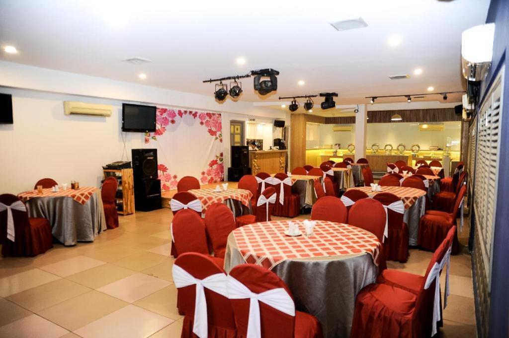 Hotel Saigon Star 4*