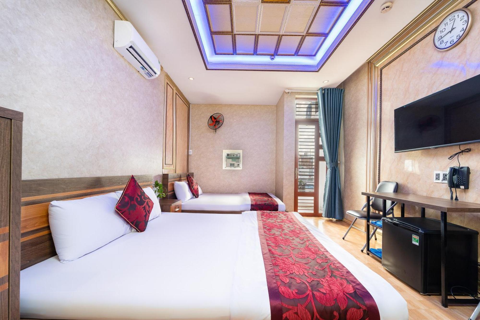 Hotel King Kitchen *