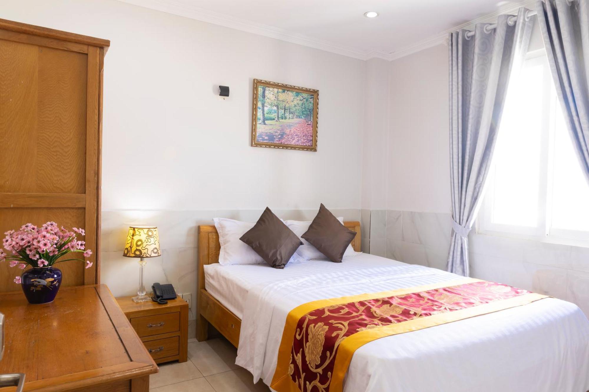 Hotel Atana 2*