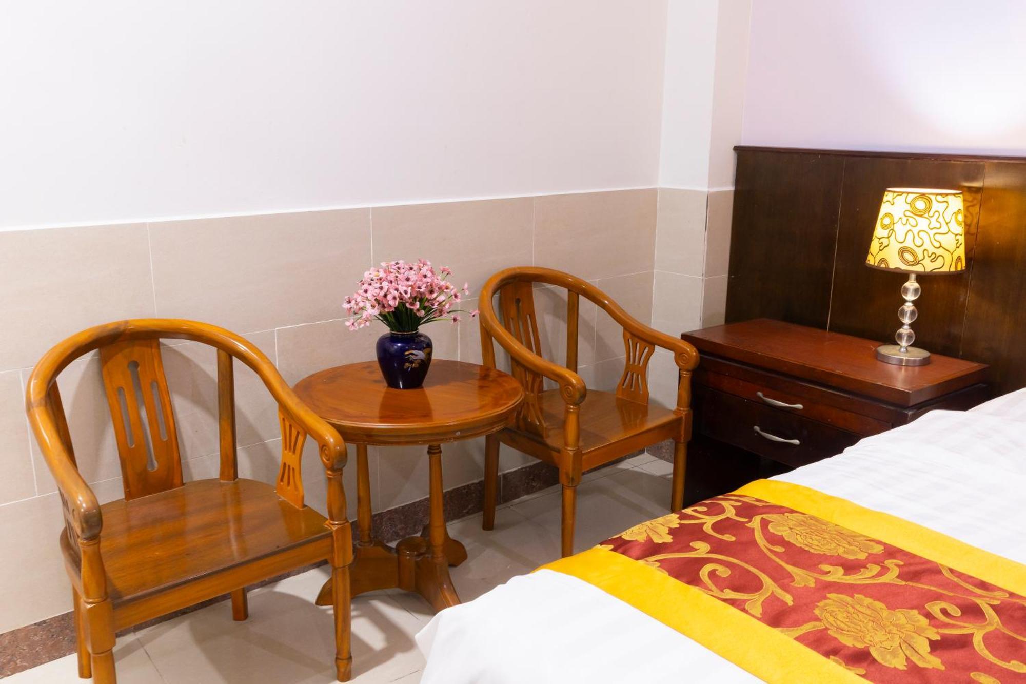 Hoang Anh Star Hotel 2*