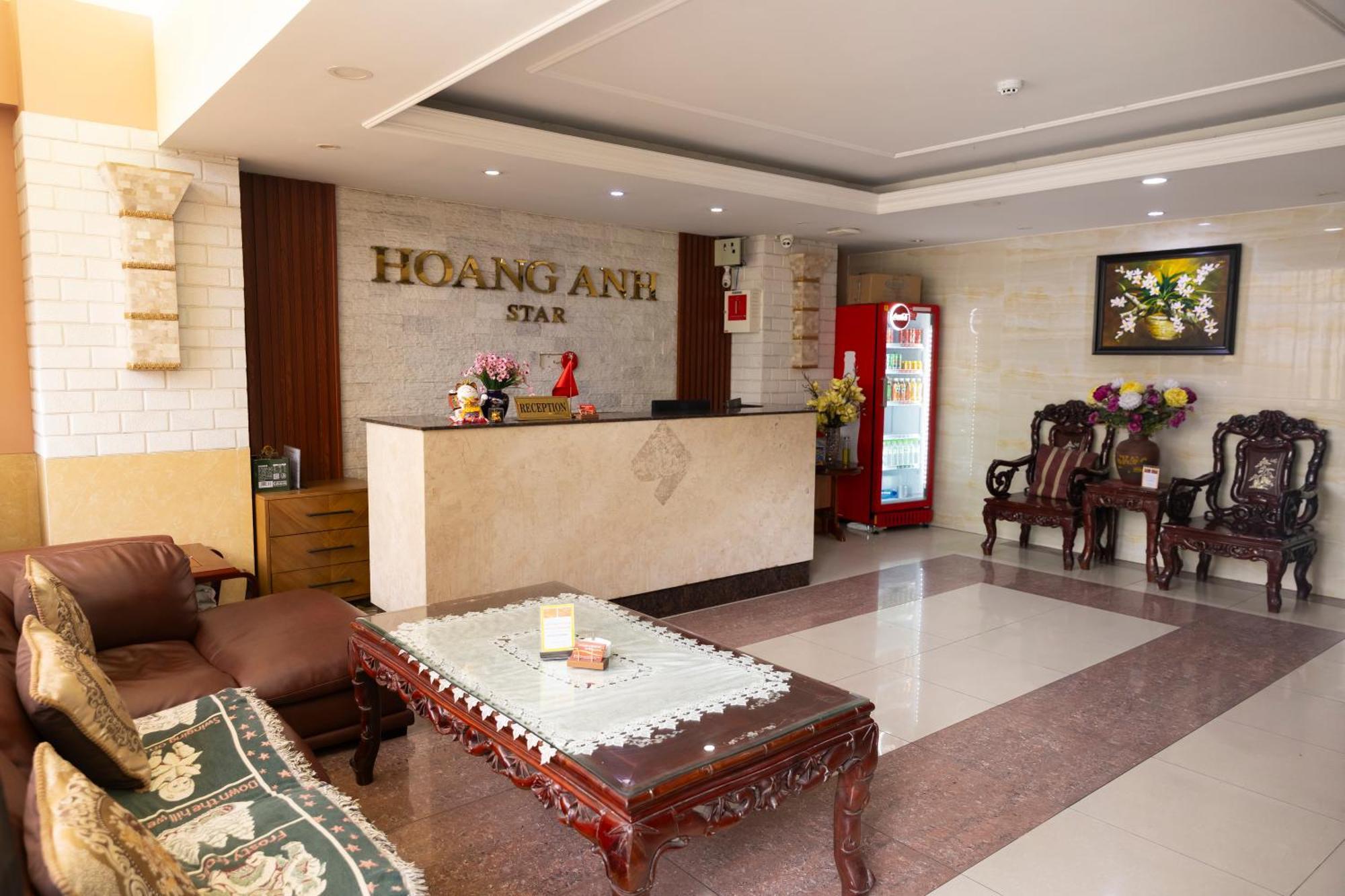 Hoang Anh Star