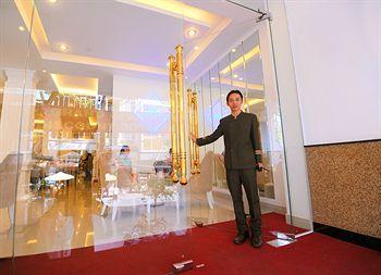 Hotel A25 - 274 De Tham 3*