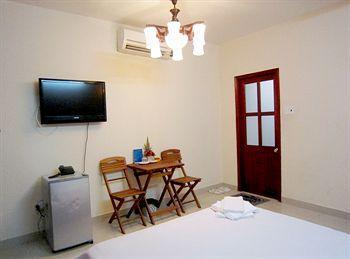 Mai Phuong Thao Hotel 2*