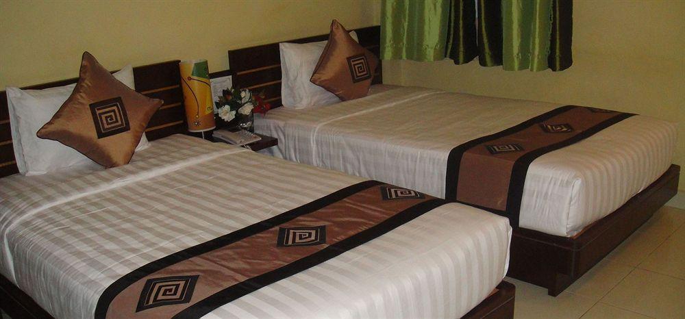 Paris Gold Hotel 3*