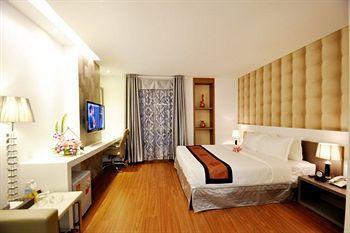 Hotel Hanz 823 Sunflower 3*