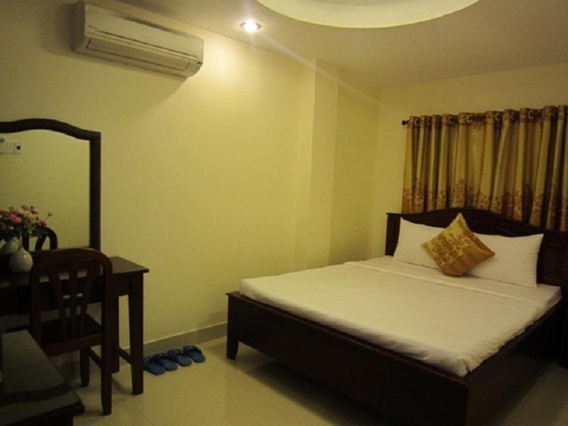 Nui Thanh Hotel 2*