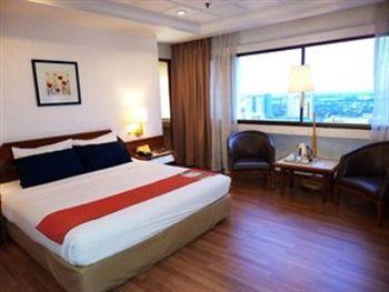 Hotel Cosmopolitan 3*