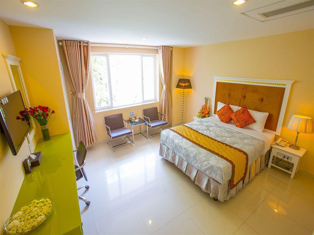 Hotel Dyn Opera Ho Chi Minh City