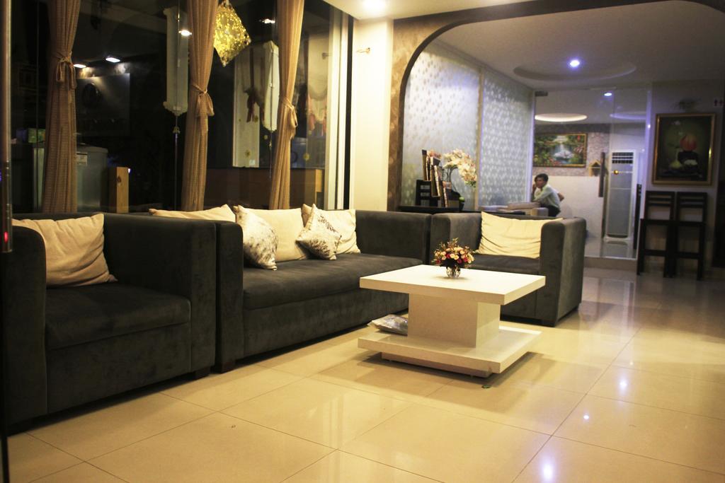 Big Hotel.vn 2* Ho Chi Minh City