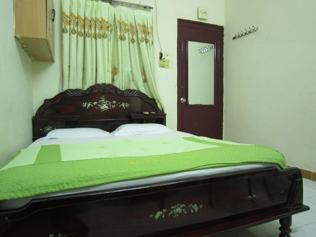 Khach San Hanh Long