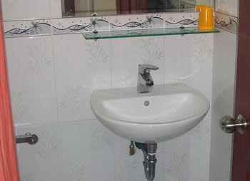 Mai Guest house 2*