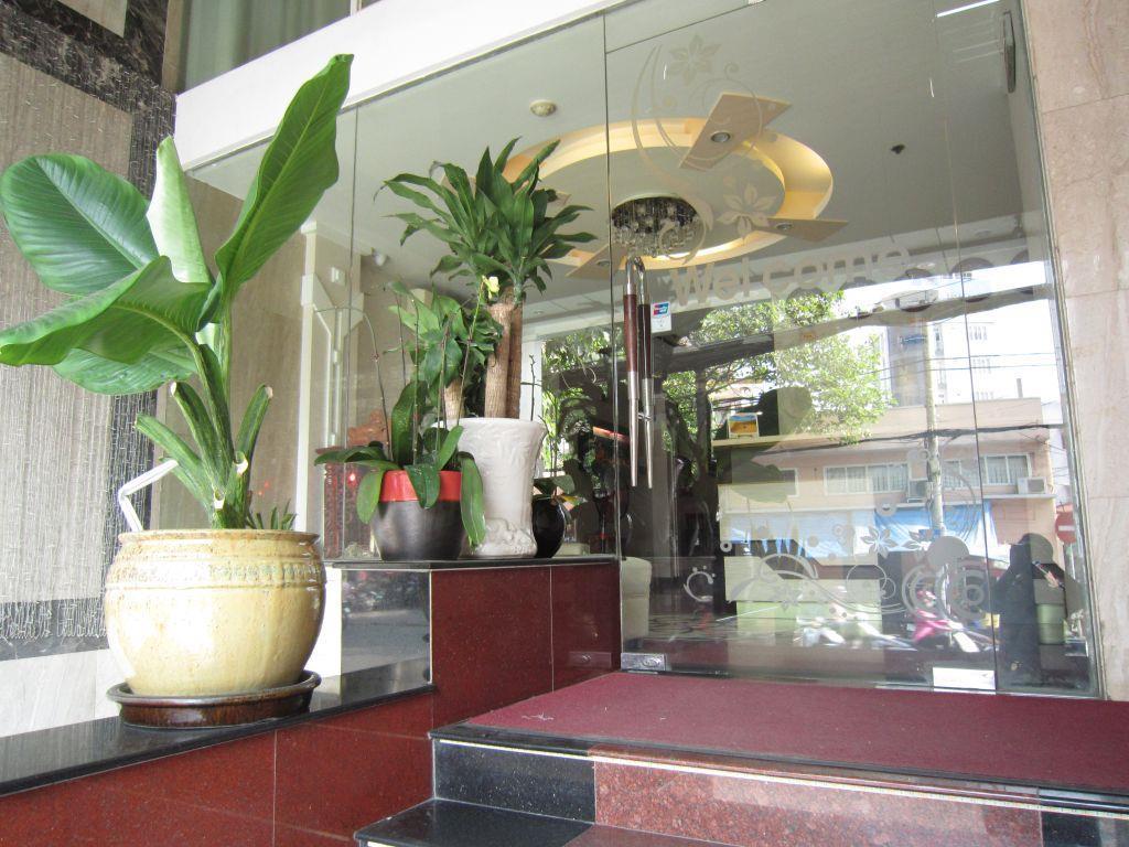 Kim Dung Tran Quang Khai Hotel