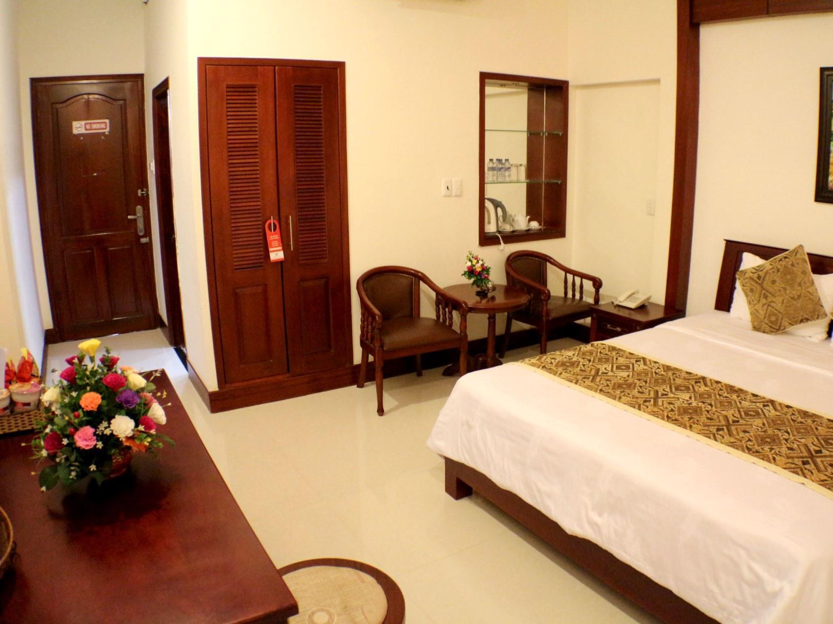 City Hotel 18 Luu Van Lang Hotel Ho Chi Minh City