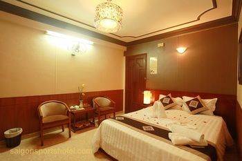 Hotel Paris Gold